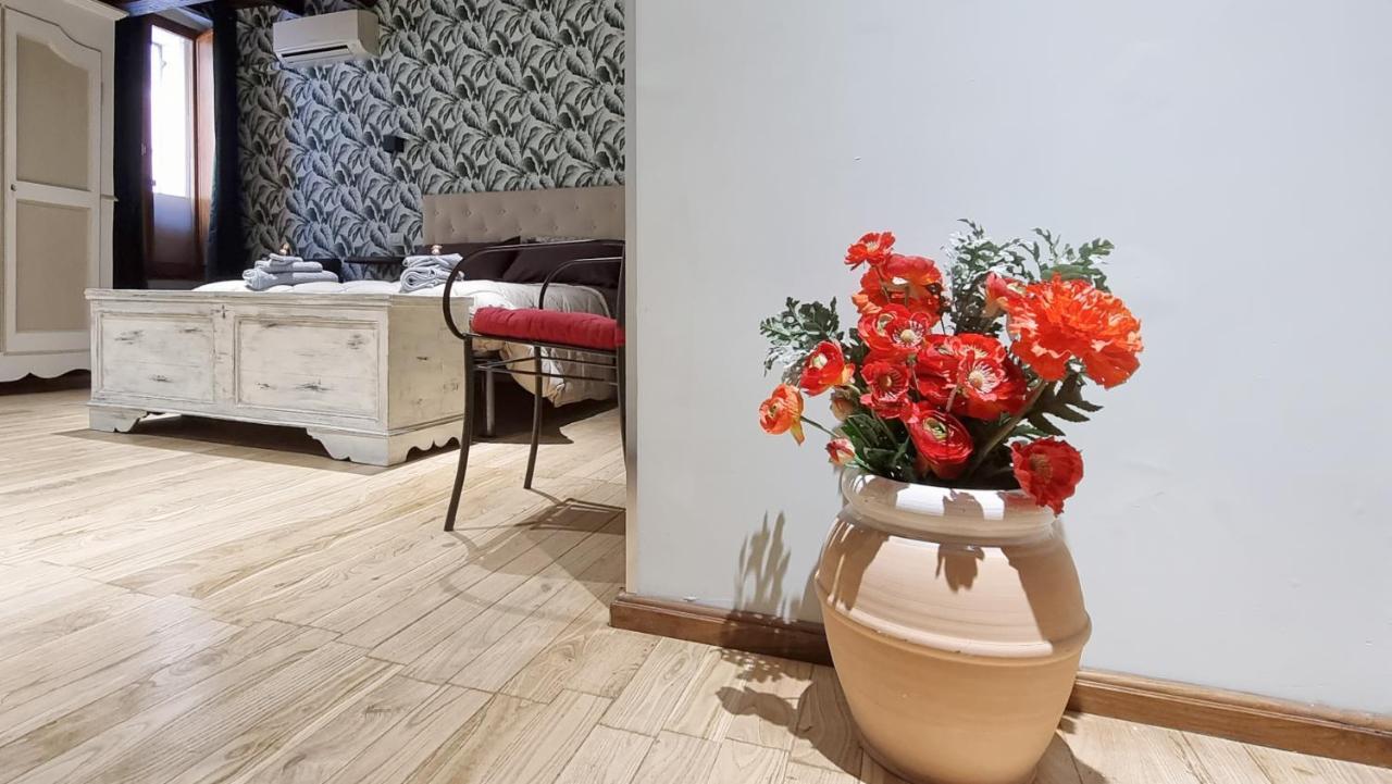 Residenza Dei Longobardi Affittacamere Spoleto Exteriör bild