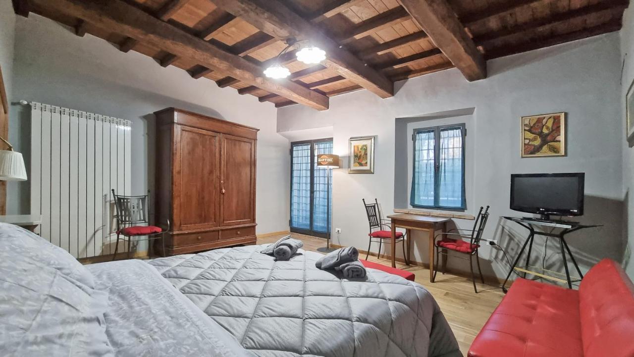 Residenza Dei Longobardi Affittacamere Spoleto Exteriör bild