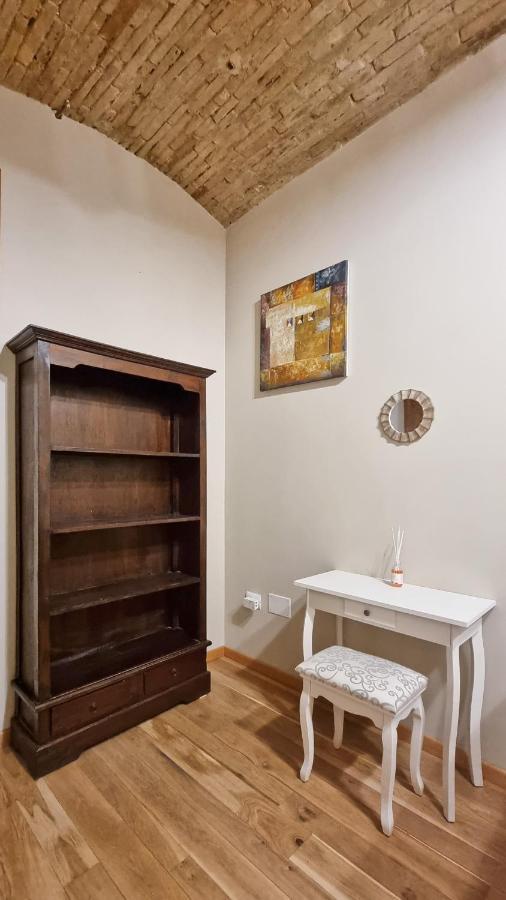 Residenza Dei Longobardi Affittacamere Spoleto Exteriör bild