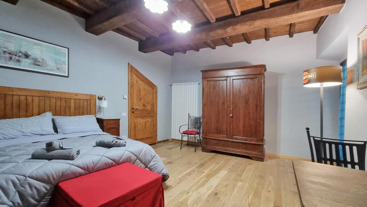 Residenza Dei Longobardi Affittacamere Spoleto Exteriör bild