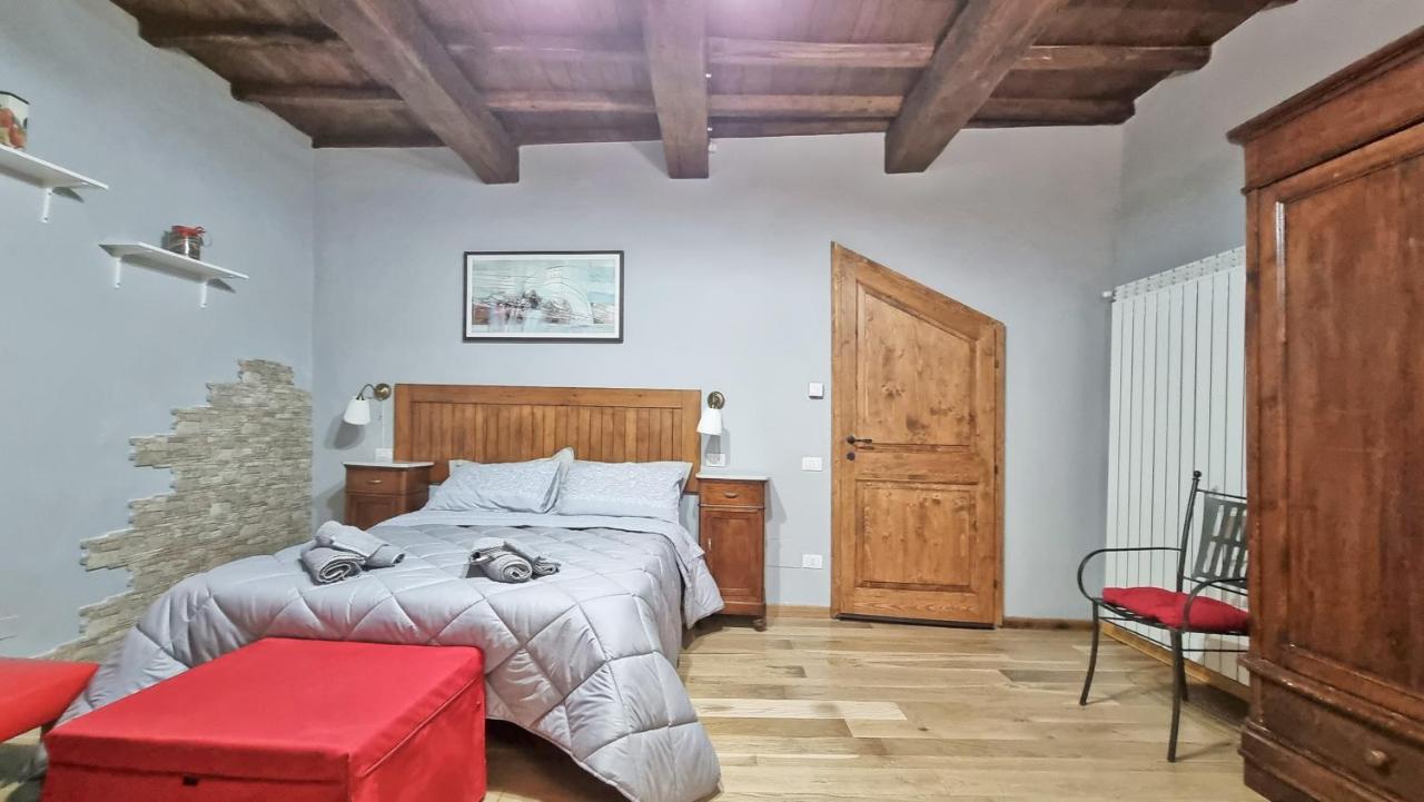 Residenza Dei Longobardi Affittacamere Spoleto Exteriör bild